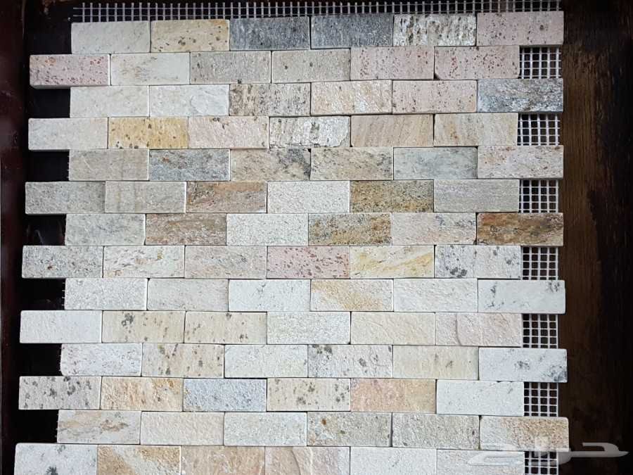 تداخل ألوان مع حجر مايكا